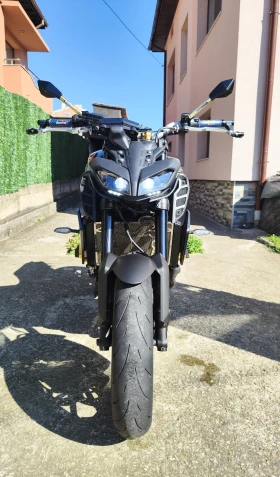     Yamaha Mt-09
