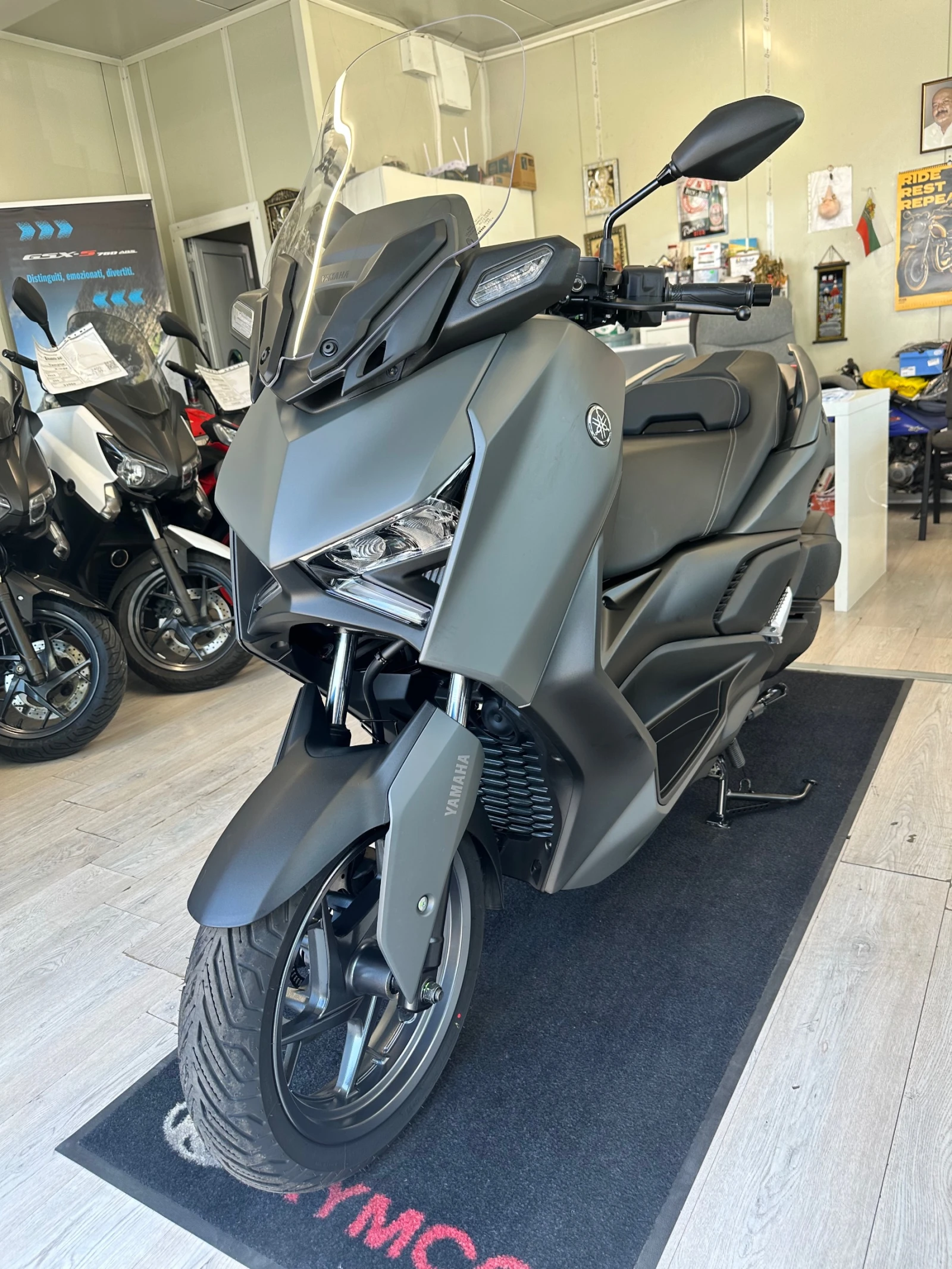 Yamaha X-max 300 НОВ 2026г., снимка 8 - Мотоциклети и мототехника - 55541152