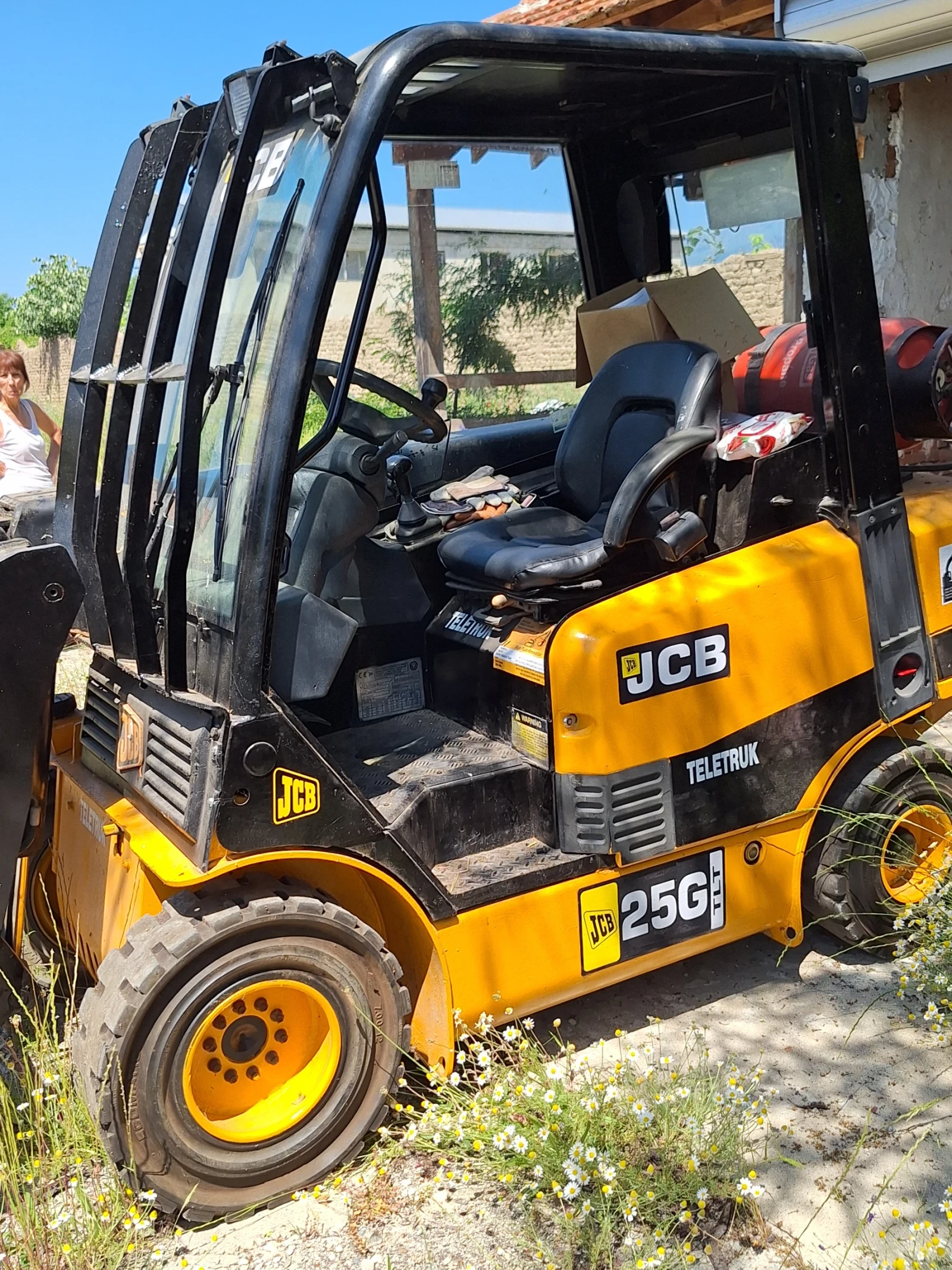 Мини челни товарачи JCB JCB teletruk TLT25 G - изображение 4