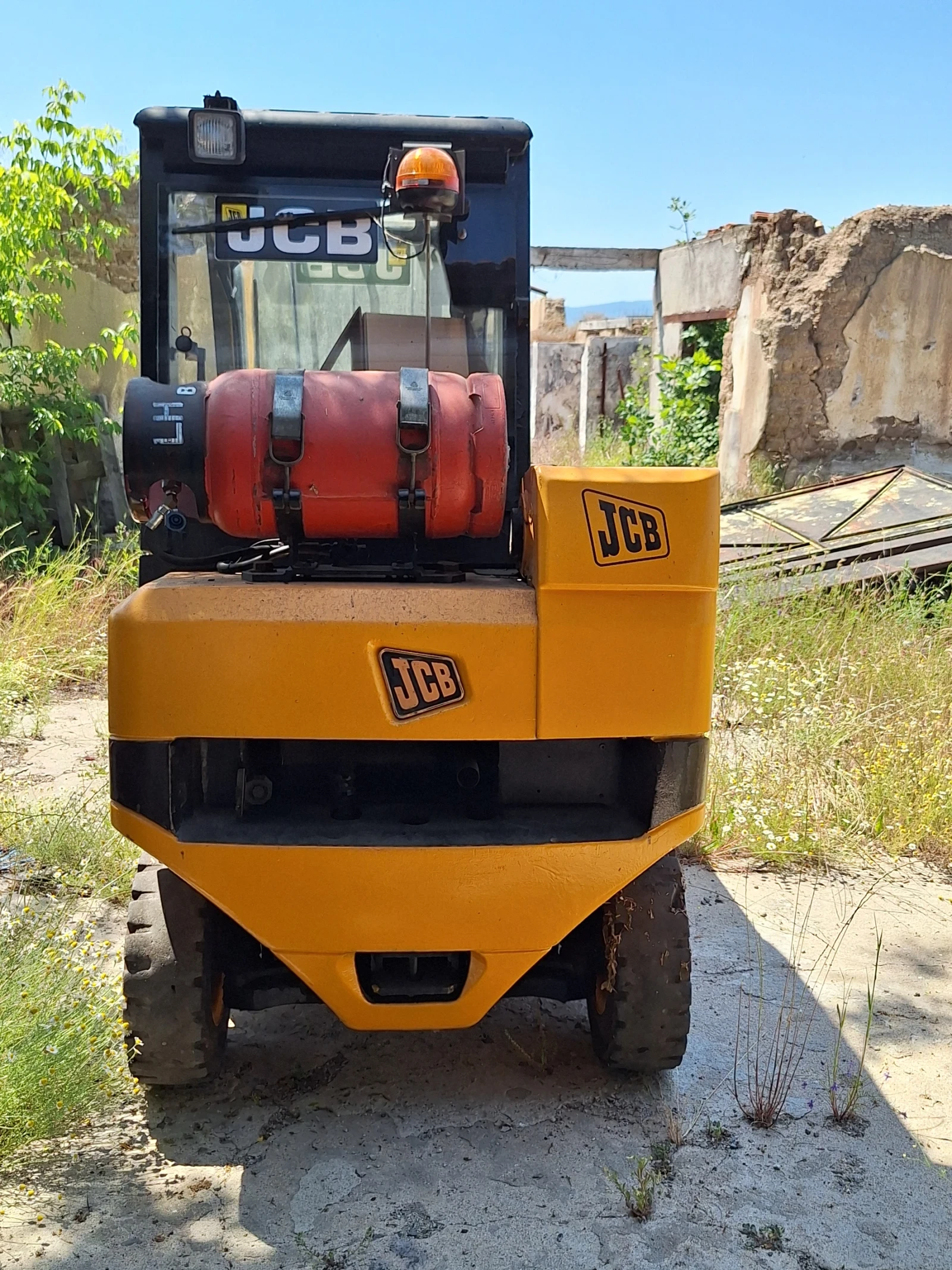 Мини челни товарачи JCB JCB teletruk TLT25 G - изображение 2