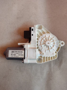 8K0959802 моторче за стъкло / предна дясна врата  за AUDI A4 B8   8K0 959 802, снимка 3