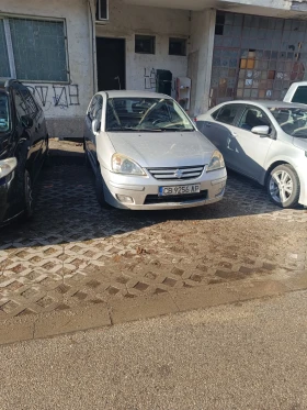 Suzuki Liana