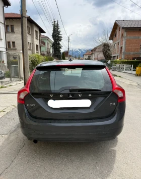 Volvo V60, снимка 2
