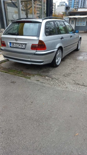 BMW 320 Комби, снимка 2