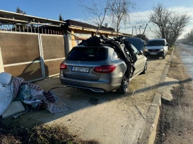 Mercedes-Benz C 200 УДАРЕНА, снимка 5