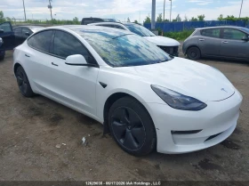 ������ Tesla Model 3