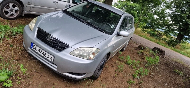 Toyota Corolla 2.0 D4D, снимка 2 - Автомобили и джипове - 41472239