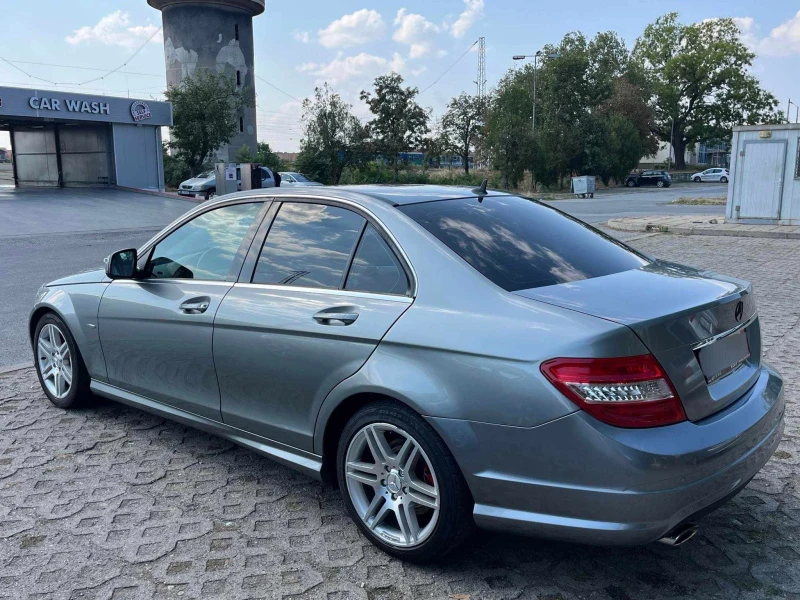 Mercedes-Benz C 280 AMG Avantgarde , снимка 4 - Автомобили и джипове - 47331129