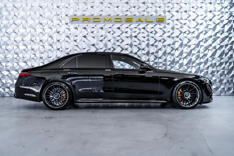 Mercedes-Benz S 63 AMG  L E-Performance 4M+ * Ceramic* Pano* Fridge* , снимка 6 - Автомобили и джипове - 48407541