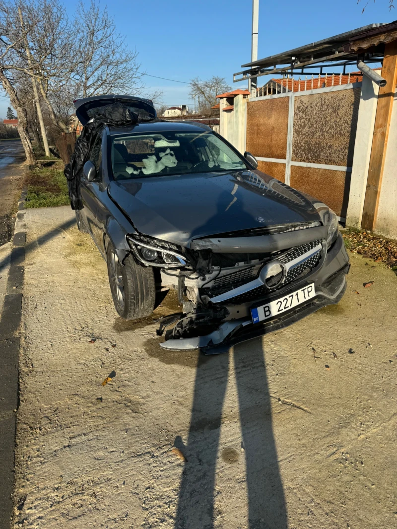 Mercedes-Benz C 200 УДАРЕНА, снимка 15 - Автомобили и джипове - 48627174