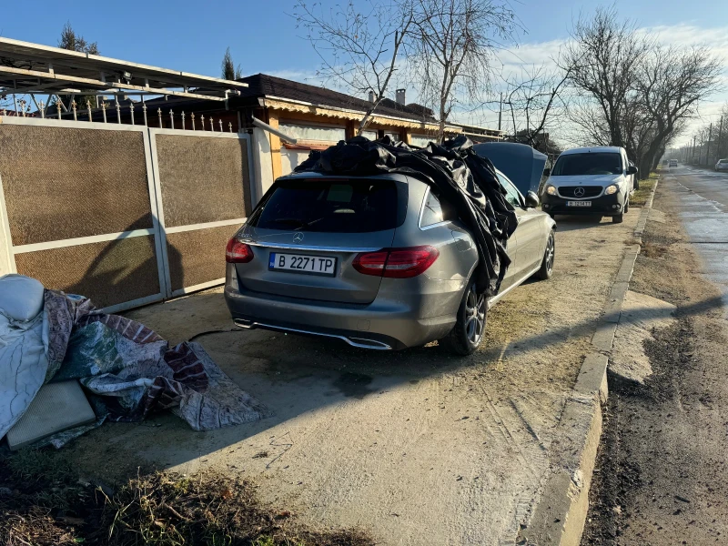 Mercedes-Benz C 200 УДАРЕНА, снимка 5 - Автомобили и джипове - 48627174