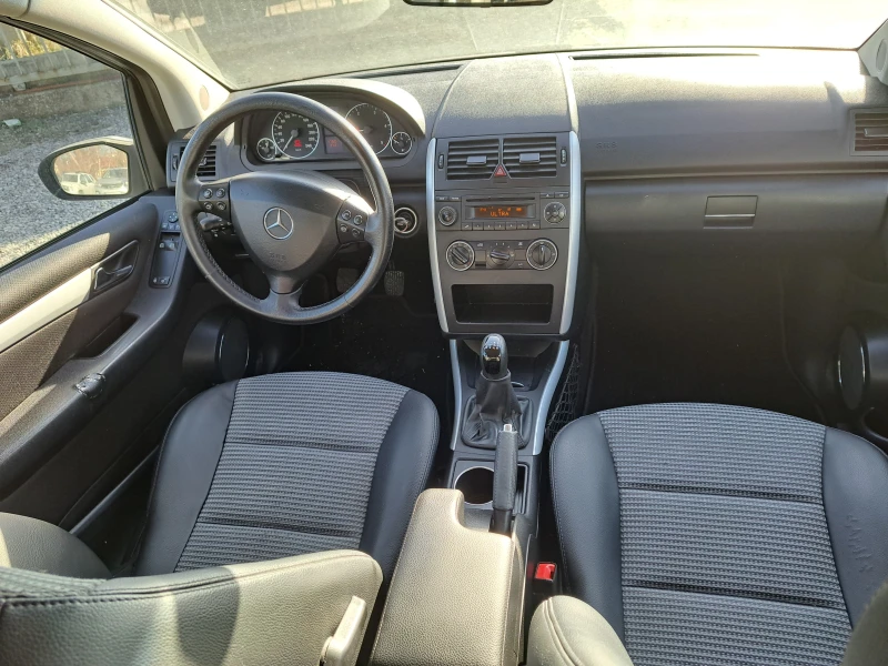 Mercedes-Benz A 180 2.0CDI, снимка 11 - Автомобили и джипове - 48850020