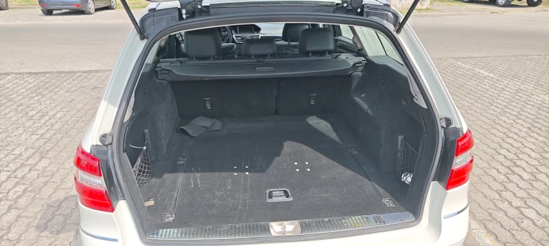 Mercedes-Benz E 250, снимка 7 - Автомобили и джипове - 52879036