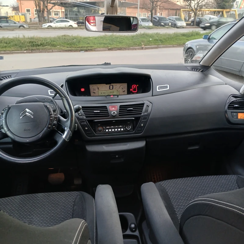 Citroen C4 Picasso, снимка 10 - Автомобили и джипове - 52881654