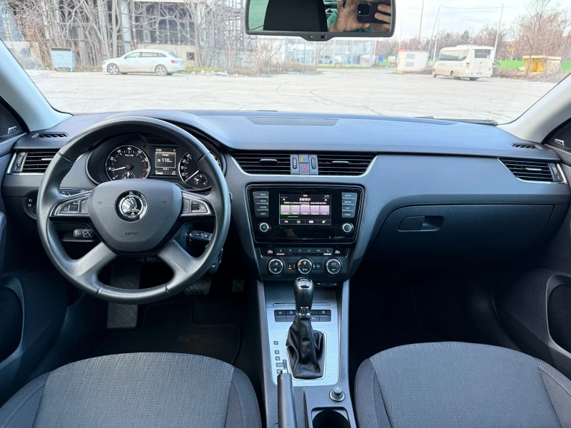 Skoda Octavia 1.8TSi / DSG / 4x4 , снимка 8 - Автомобили и джипове - 53028116