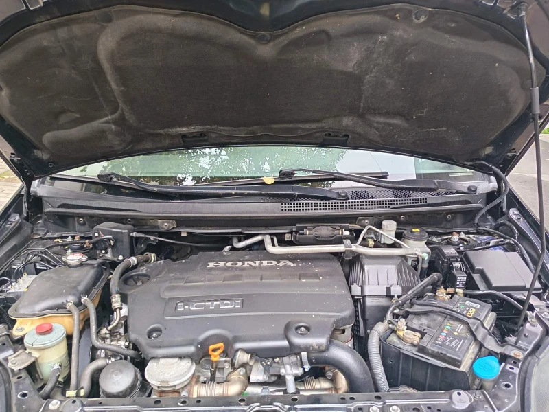 Honda Fr-v, снимка 6 - Автомобили и джипове - 53226420