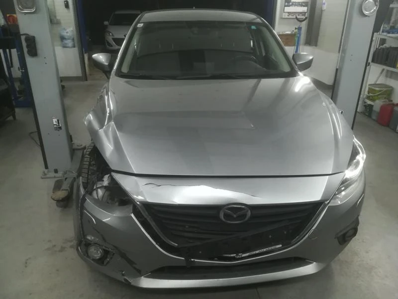 Mazda 3 2.2 Skyaktiv , снимка 2 - Автомобили и джипове - 46289436