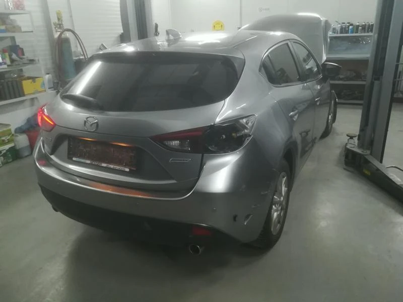 Mazda 3 2.2 Skyaktiv , снимка 3 - Автомобили и джипове - 47614002