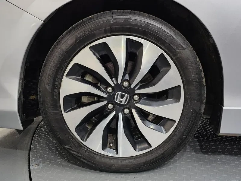 Honda Accord 2.0 Hybrid - САМО 30% АВАНС!, снимка 5 - Автомобили и джипове - 55660048