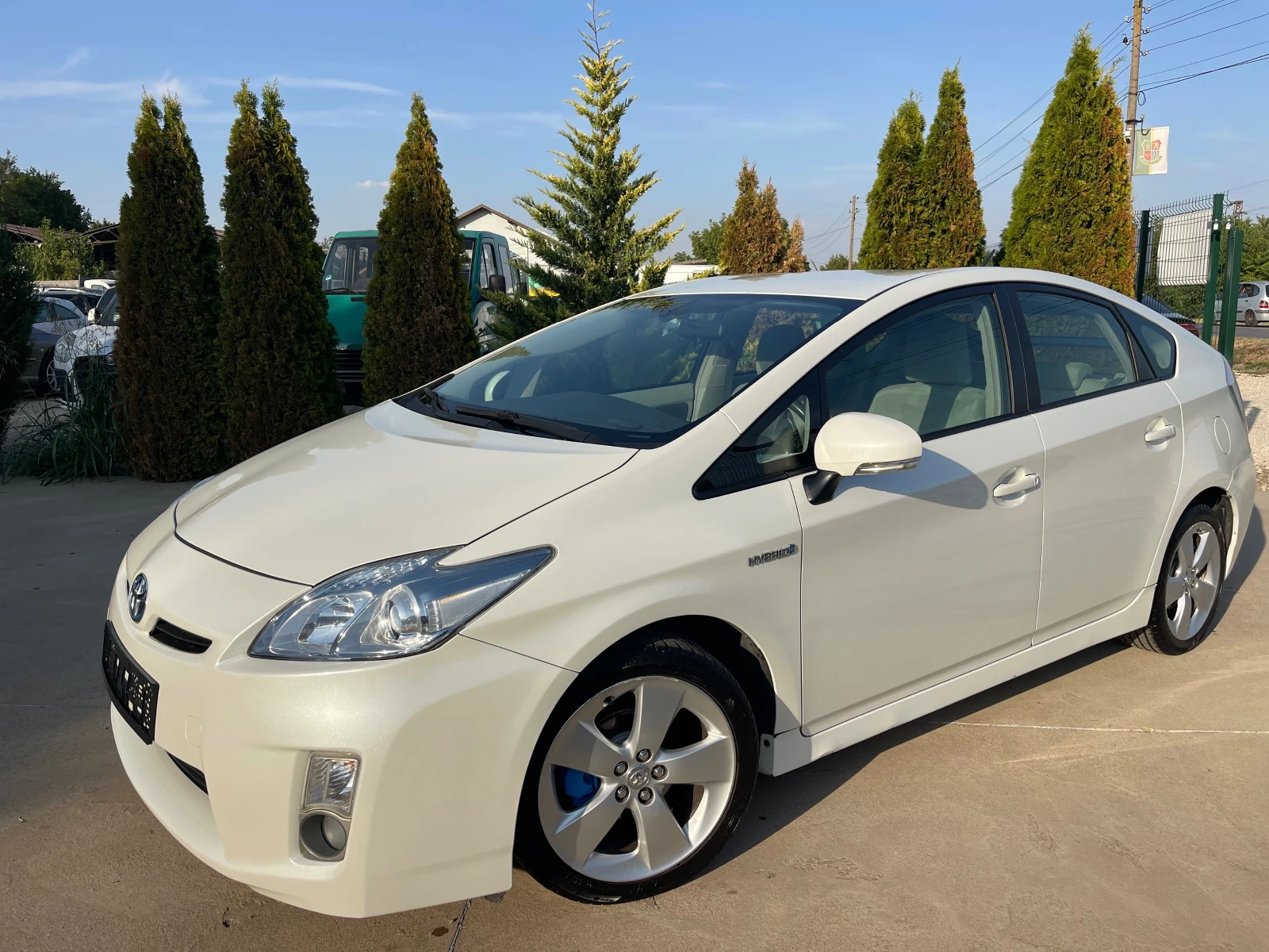 Toyota Prius 1.8 Hibrid - изображение 8