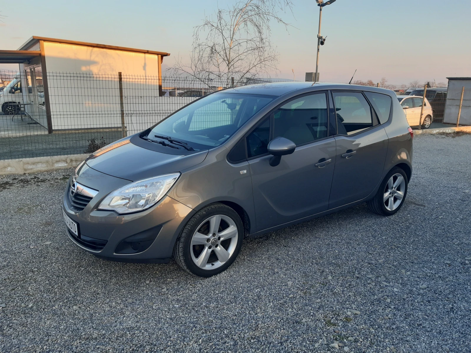 Opel Meriva  - изображение 8