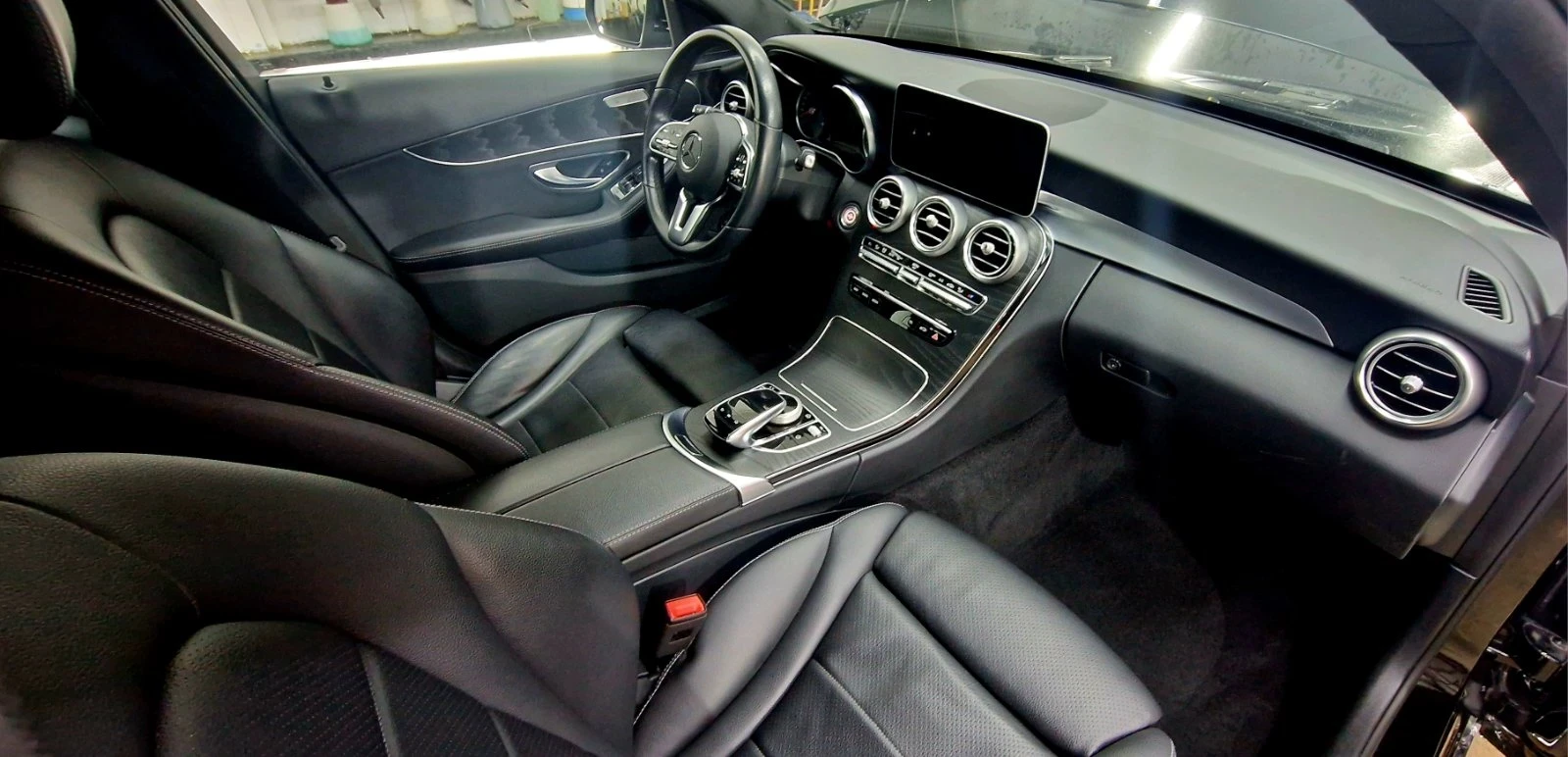 Mercedes-Benz C 220, снимка 11 - Автомобили и джипове - 53671363