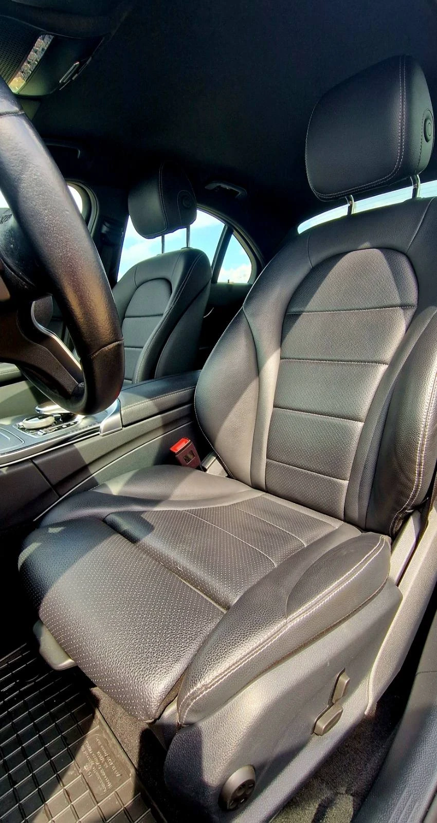 Mercedes-Benz C 220, снимка 7 - Автомобили и джипове - 53671363