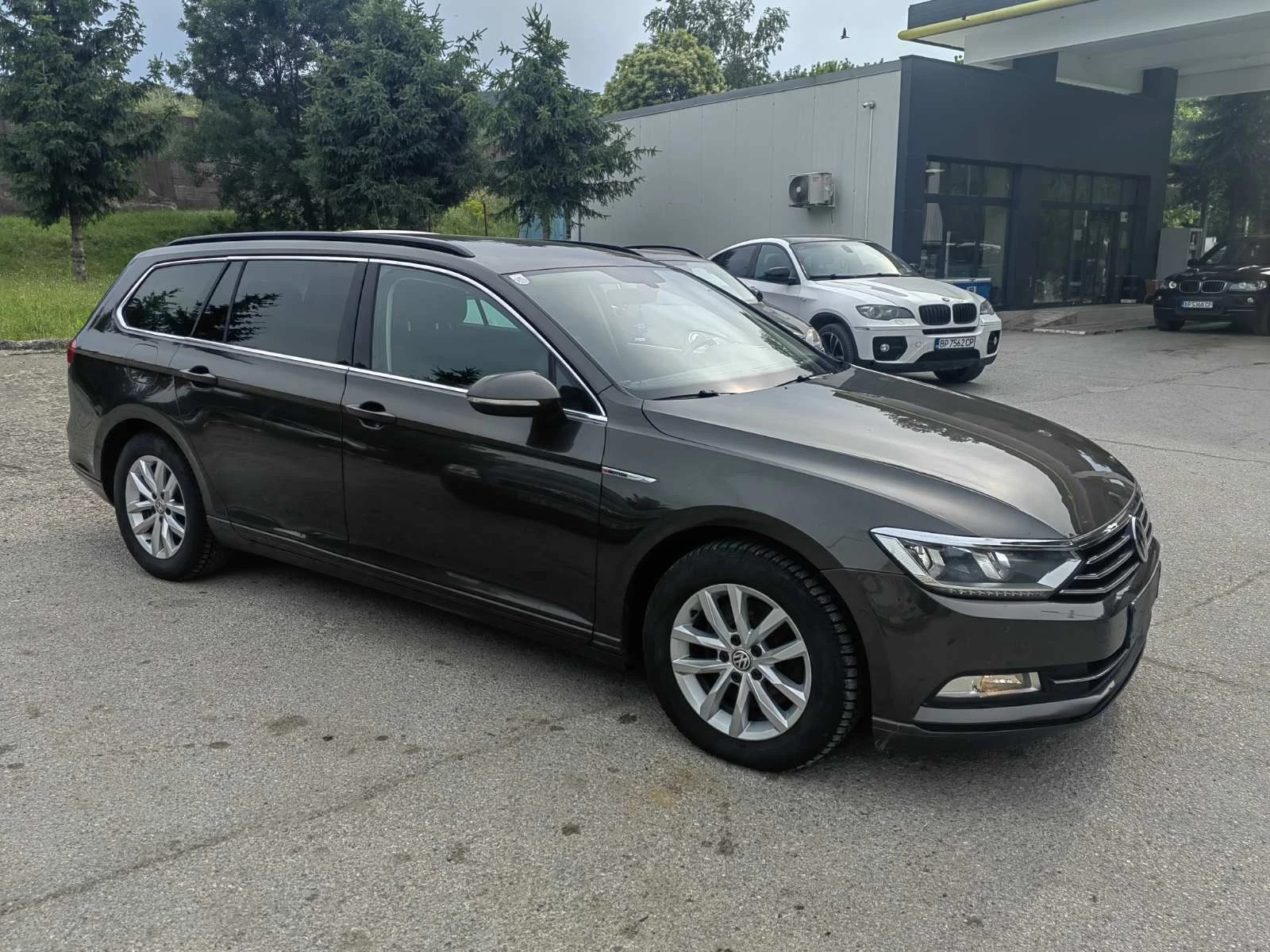 VW Passat 2.0TDI 4MOTION 190k.s - изображение 2