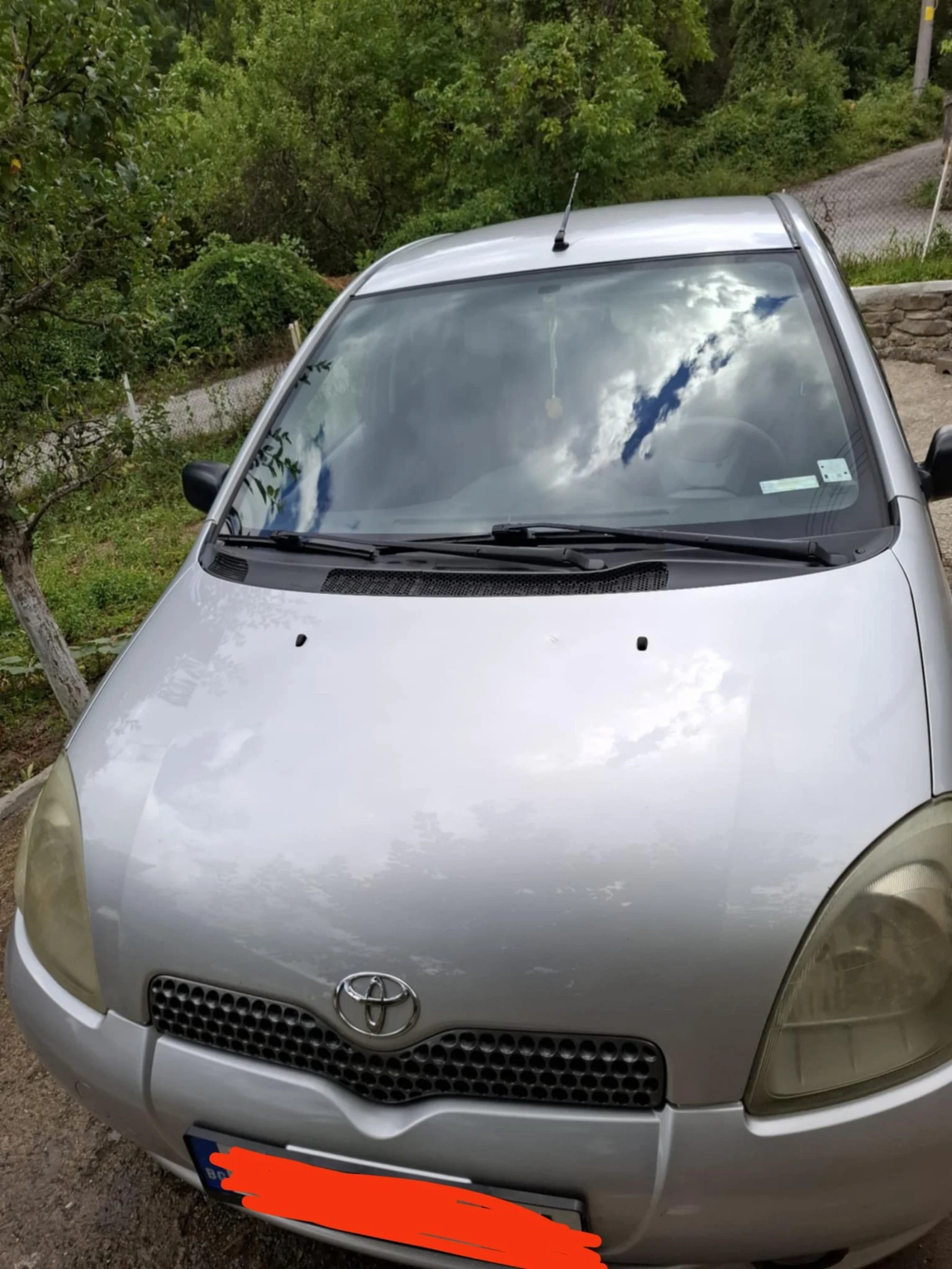 Toyota Yaris  - изображение 7