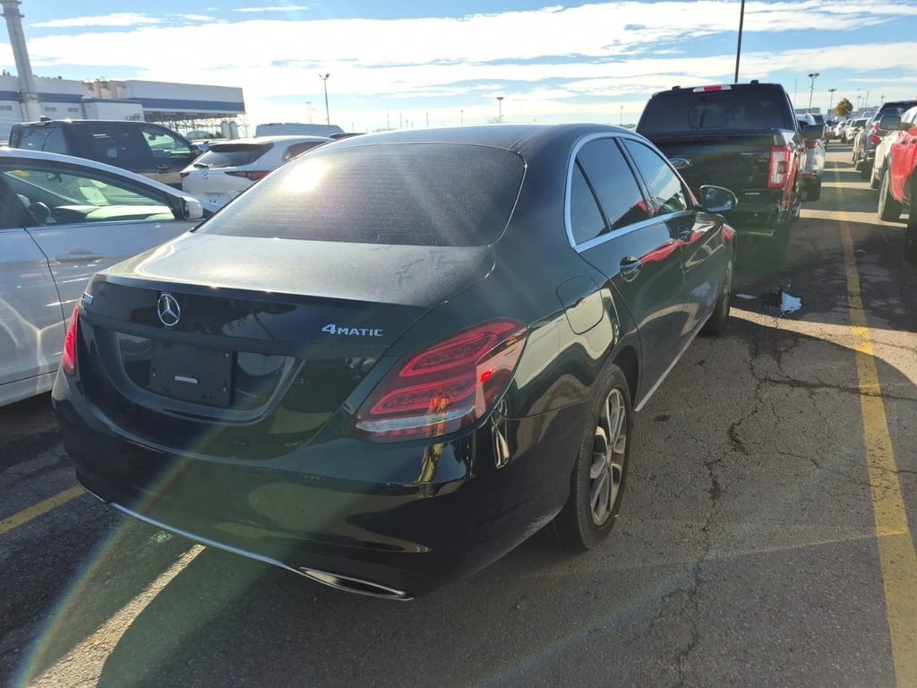 Mercedes-Benz C 300 * CARFAX * БЕЗ ПЪРВОНАЧАЛНА ВНОСКА - изображение 3