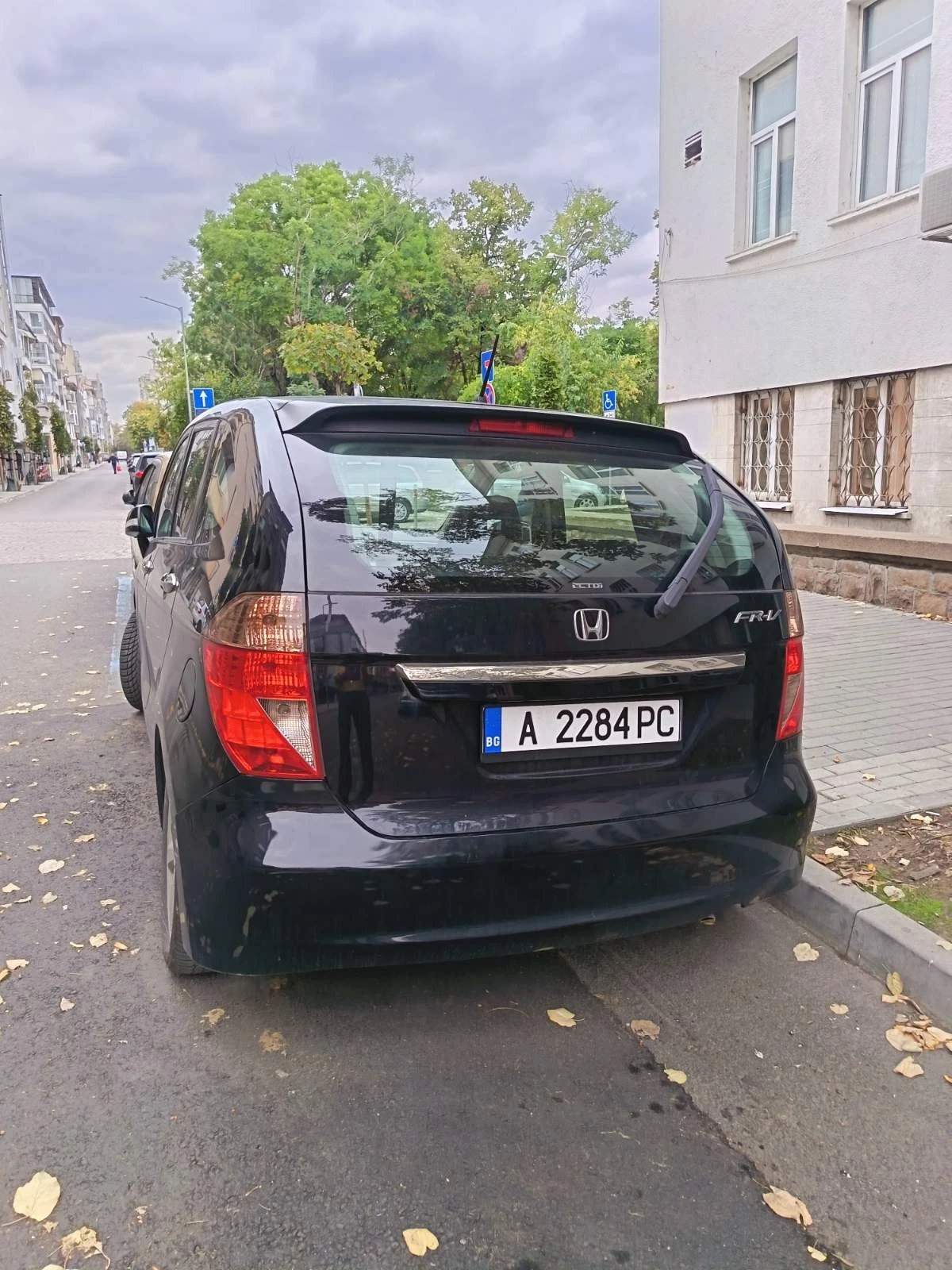 Honda Fr-v  - изображение 2