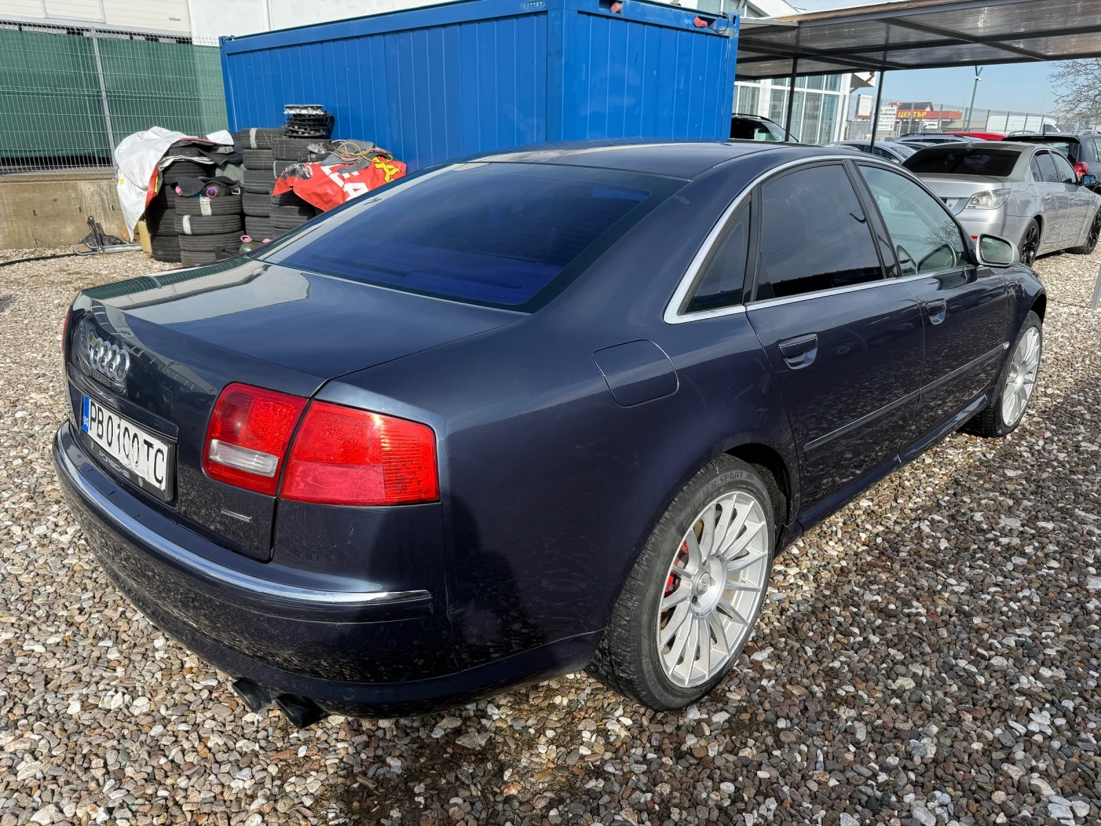 Audi A8 4.2 i 335  - изображение 5