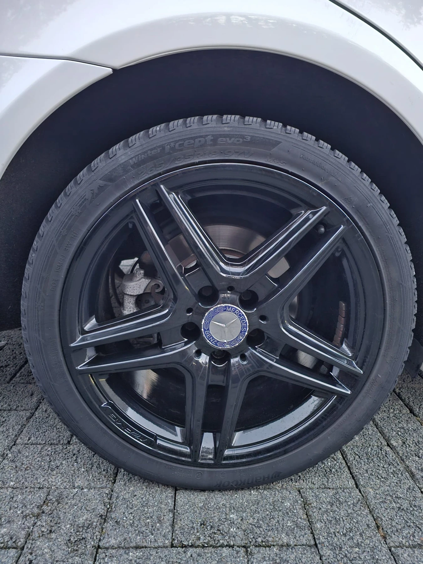 Mercedes-Benz E 200, снимка 13 - Автомобили и джипове - 53803178