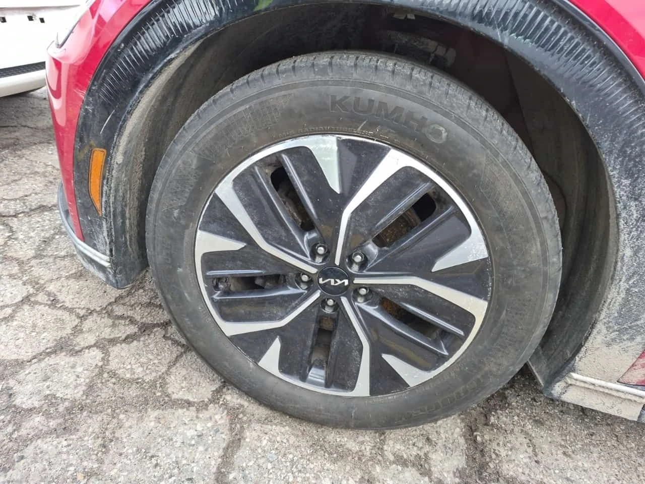 Kia EV6 4D Utility RWD | Wind/CARFAX/2 Ключа/Подгрев/Кожа, снимка 17 - Автомобили и джипове - 54115030