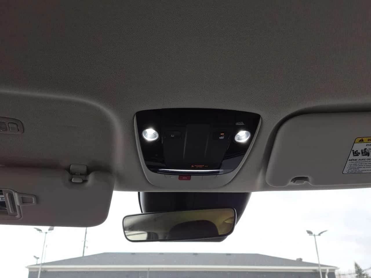 Kia EV6 4D Utility RWD | Wind/CARFAX/2 Ключа/Подгрев/Кожа, снимка 12 - Автомобили и джипове - 54115030