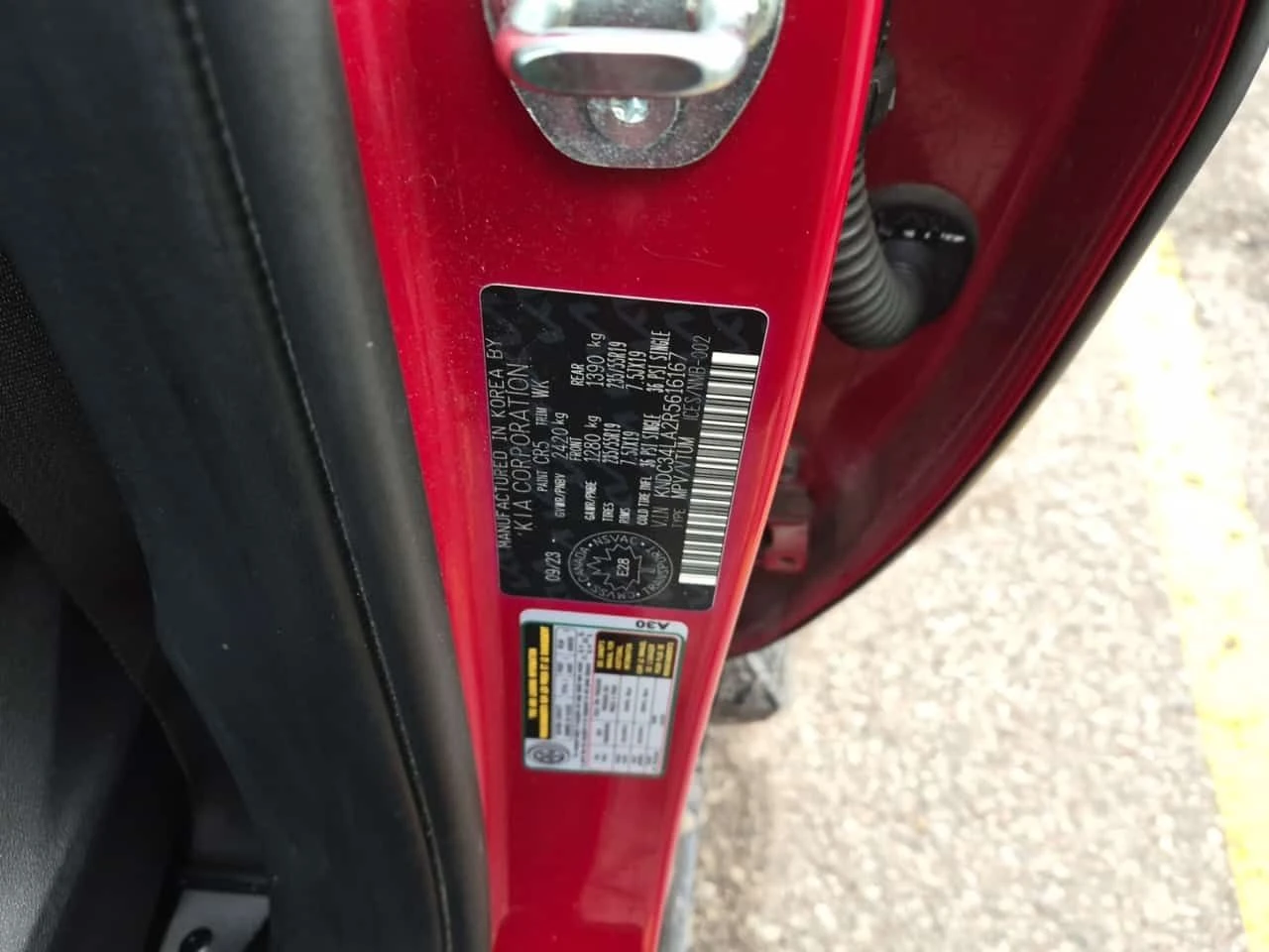 Kia EV6 4D Utility RWD | Wind/CARFAX/2 Ключа/Подгрев/Кожа, снимка 15 - Автомобили и джипове - 54115030