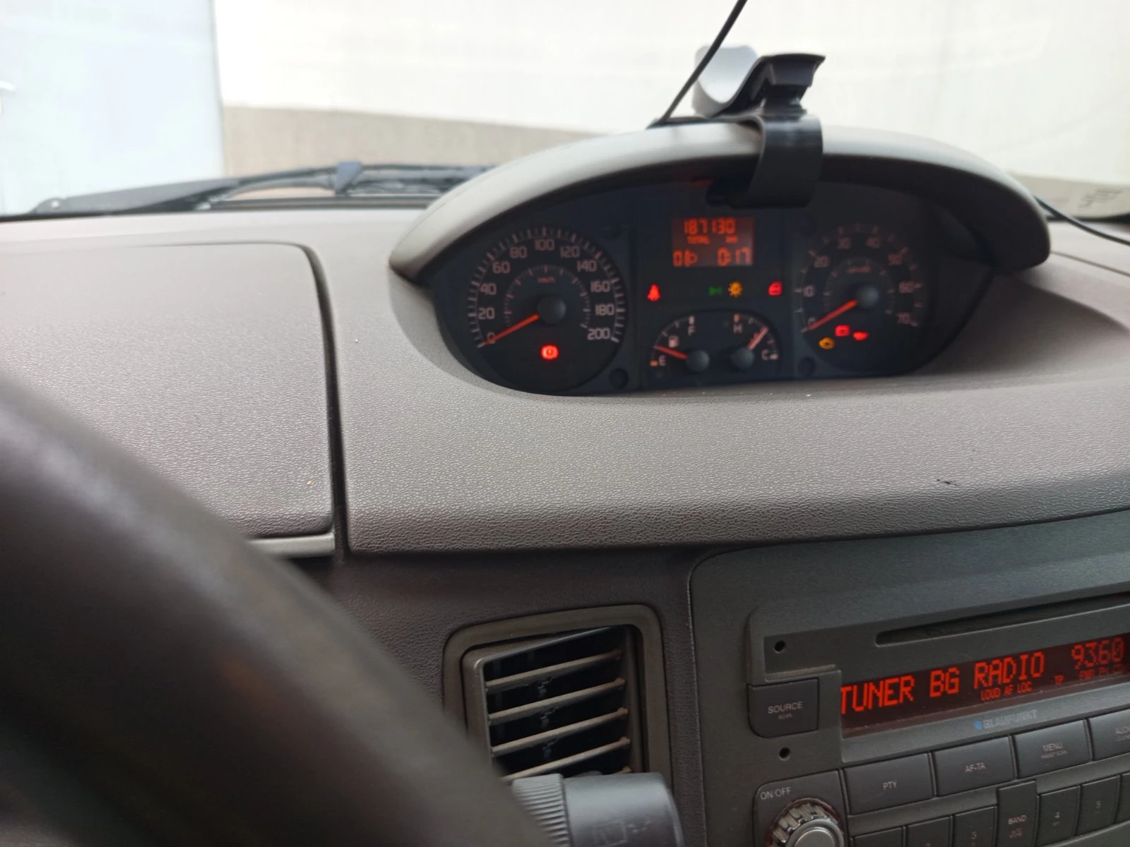 Fiat Idea, снимка 6 - Автомобили и джипове - 54166351