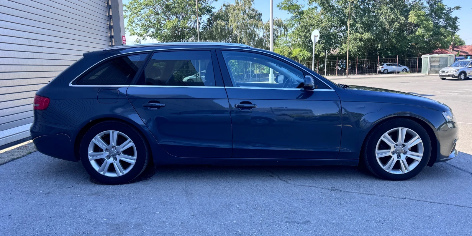 Audi A4, снимка 3 - Автомобили и джипове - 54266613