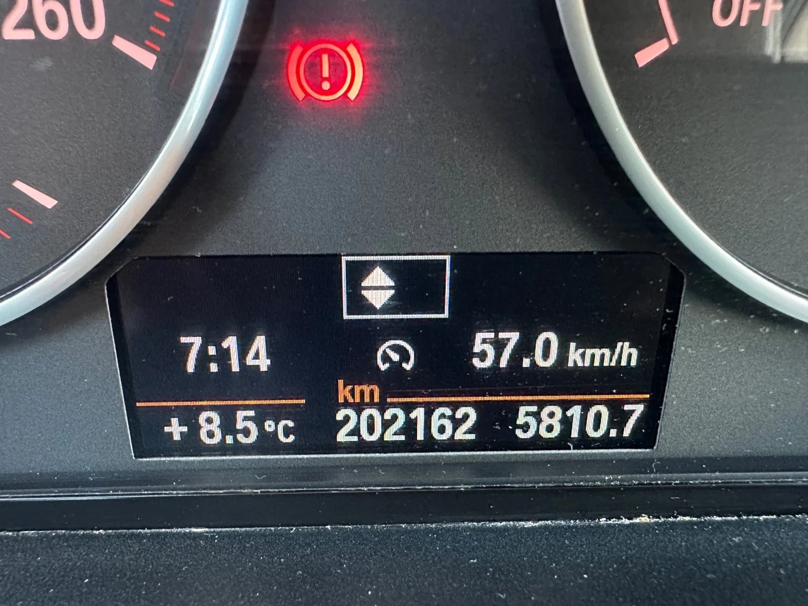 BMW 116 i sport, снимка 10 - Автомобили и джипове - 54297105