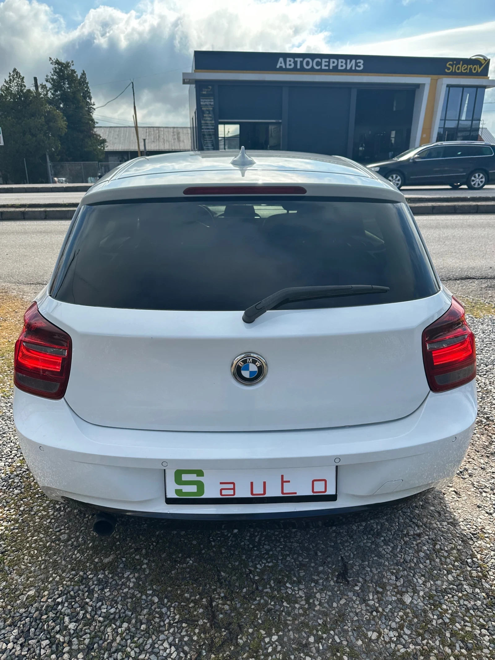 BMW 116 i sport, снимка 4 - Автомобили и джипове - 54297105