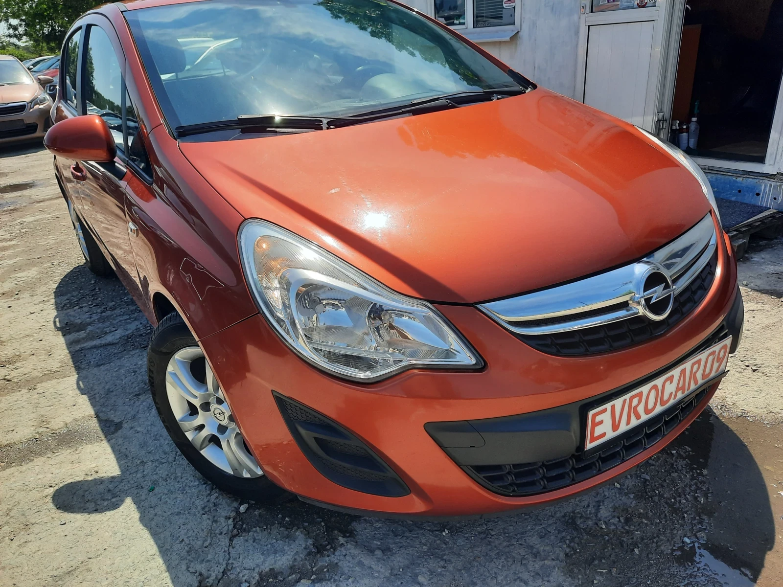 Opel Corsa 2013та УНИКАТ, снимка 9 - Автомобили и джипове - 54842423