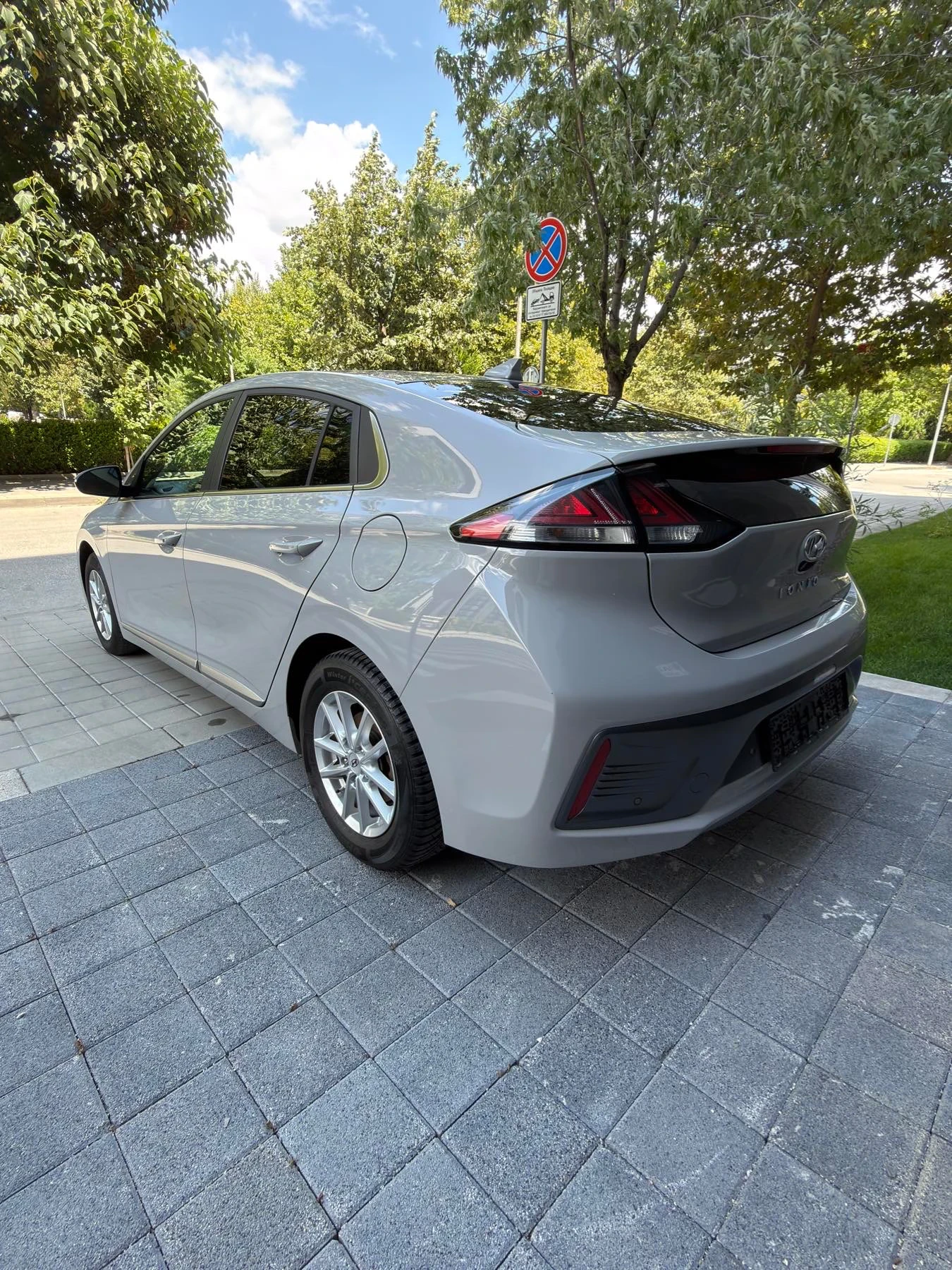 Hyundai Ioniq HYBRID PREMIUM  FULL, снимка 6 - Автомобили и джипове - 55414950