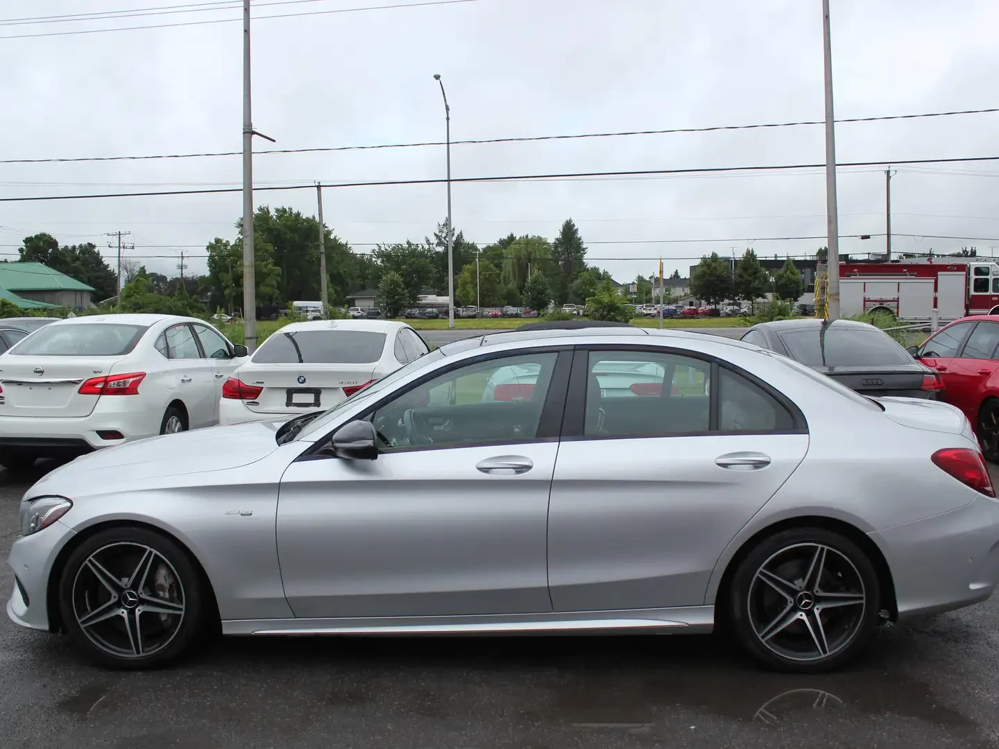 Mercedes-Benz C 43 AMG Burmester* Red Interior* 360* 2ключа, снимка 8 - Автомобили и джипове - 55646792