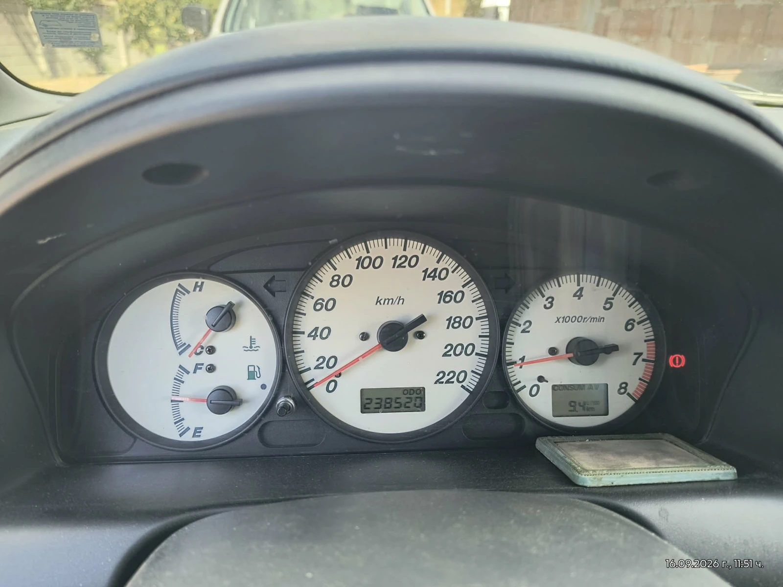 Mazda Premacy, снимка 10 - Автомобили и джипове - 56096468