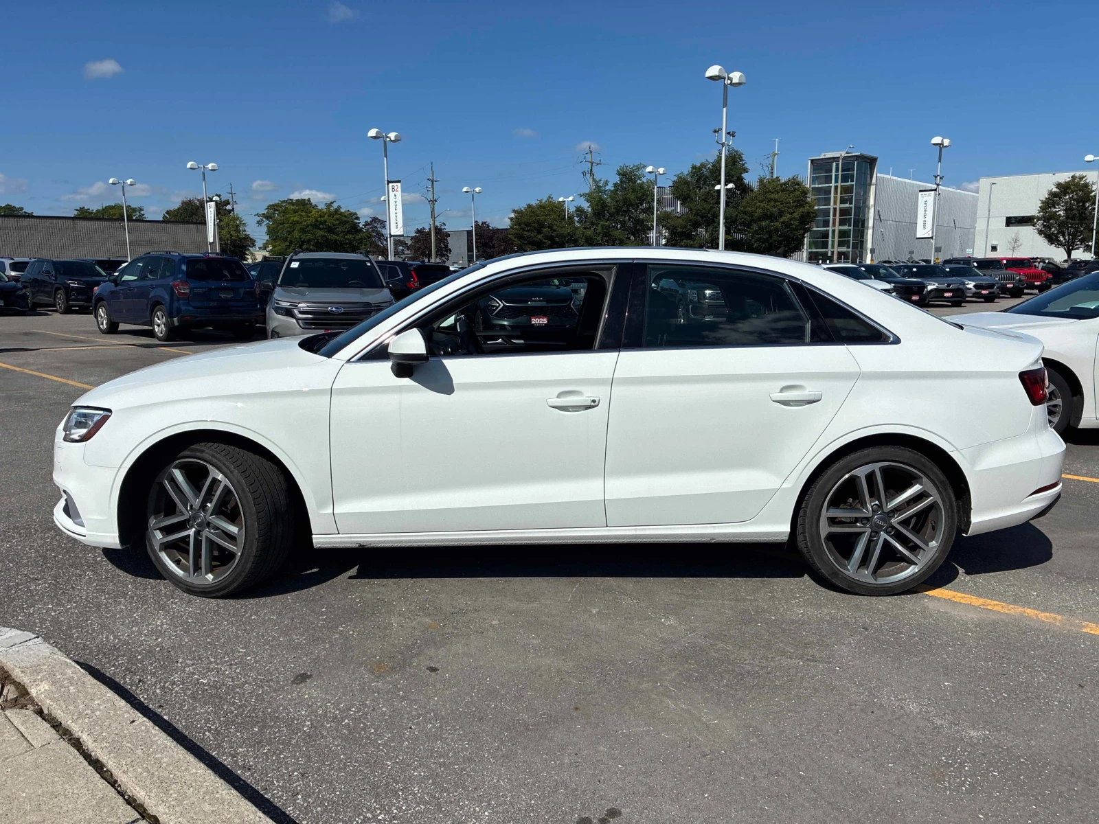 Audi A3 * ���������� * ������ ���������������� | Mobile.bg � ����������� 3