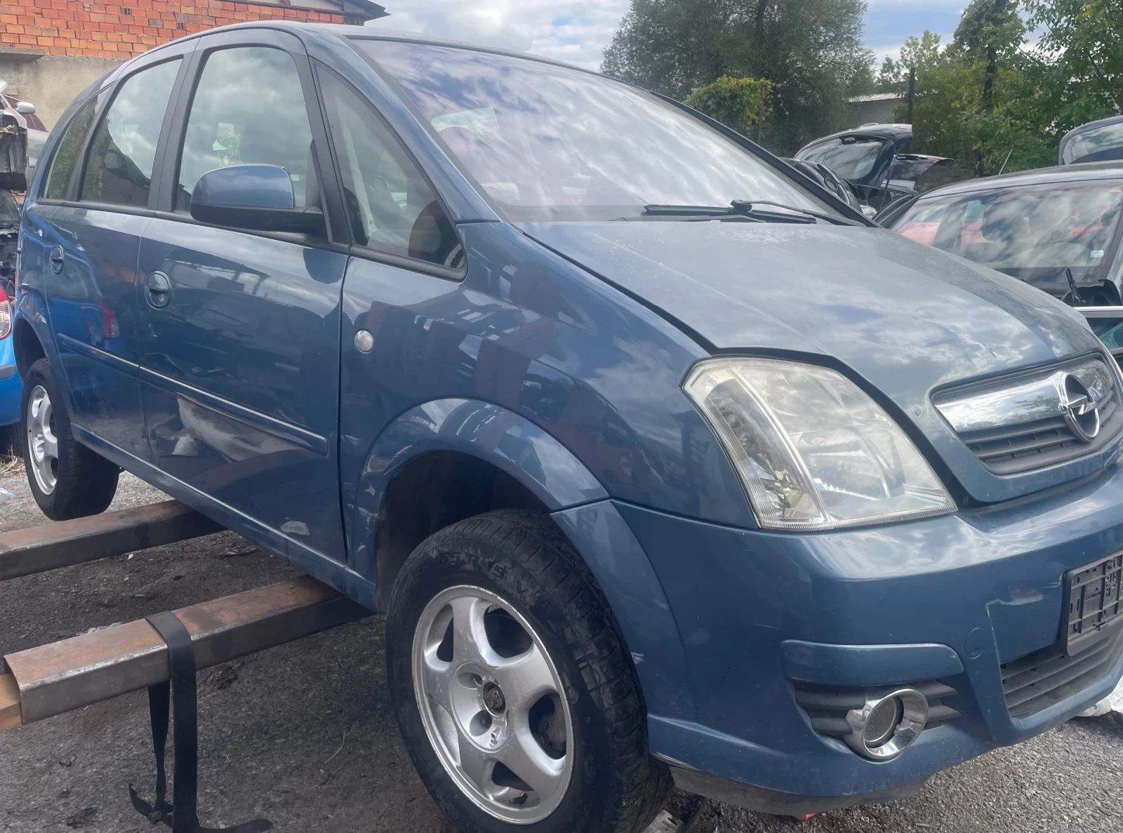 Opel Meriva 1.6 i facelift, снимка 2 - Автомобили и джипове - 56216312