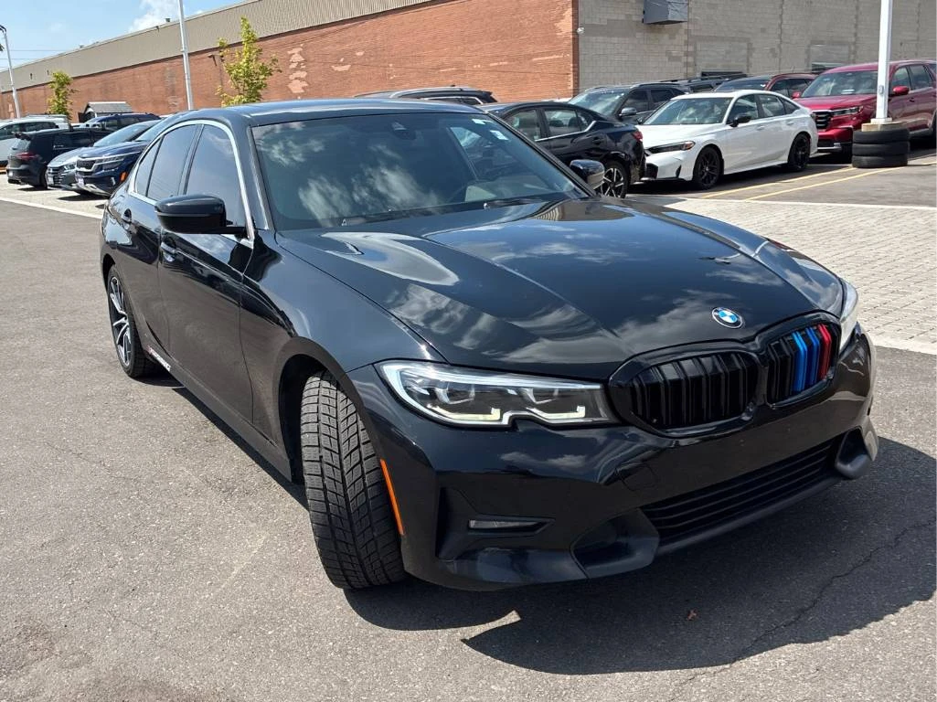 BMW 330 * CARFAX* ОПЦИЯ ЗА ФИНАНСИРАНЕ* , снимка 3 - Автомобили и джипове - 56273844