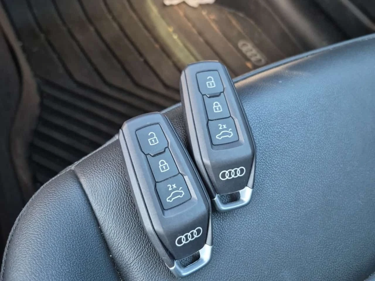 Audi Q6 E-TRON* ПАМЕТ* ОБДУХ* 2 КЛЮЧА* , снимка 8 - Автомобили и джипове - 56656612