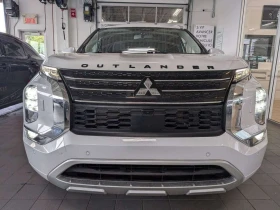 Mitsubishi Outlander Special Edition/GT   7pass CARFAX, снимка 2