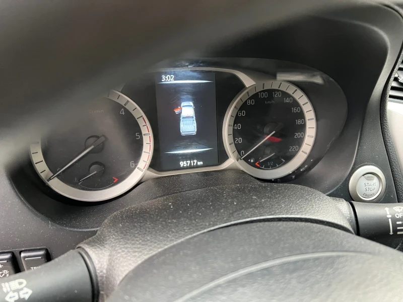 Nissan Navara 2.3d, ШВЕЙЦАРИЯ , снимка 13 - Автомобили и джипове - 47971885